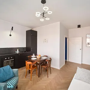 https://yourapart-rajska-city-centre-apart.gdanskhotel.org